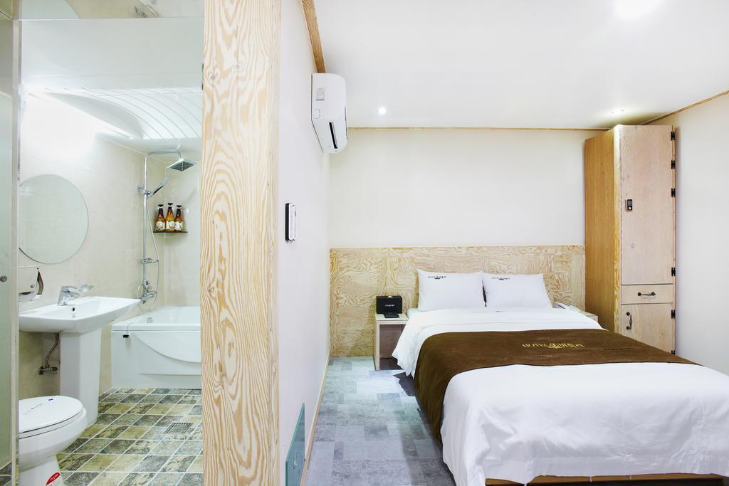 Hotel Butler Suwon Habitación foto